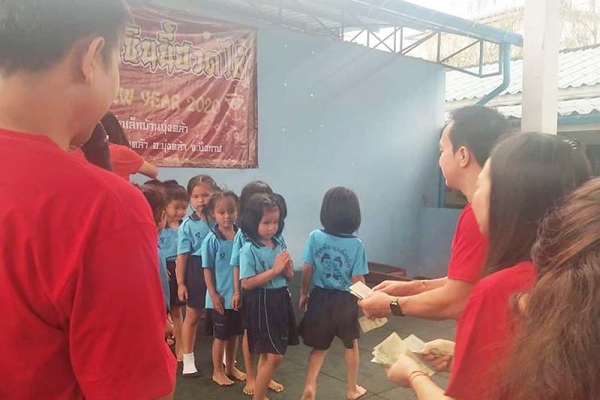 08-activity-chinese4DCD00AF-6F73-9410-369D-372780EBC61E.jpg