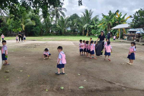 line_album_กิจกรรม-big-cleaning-day-27072569_260730_62CCDA3FF3-CA4B-795F-161B-E9C4E5CE813F.jpg